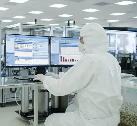 CQV pharmaceutical lab — scientists validating GMP systems